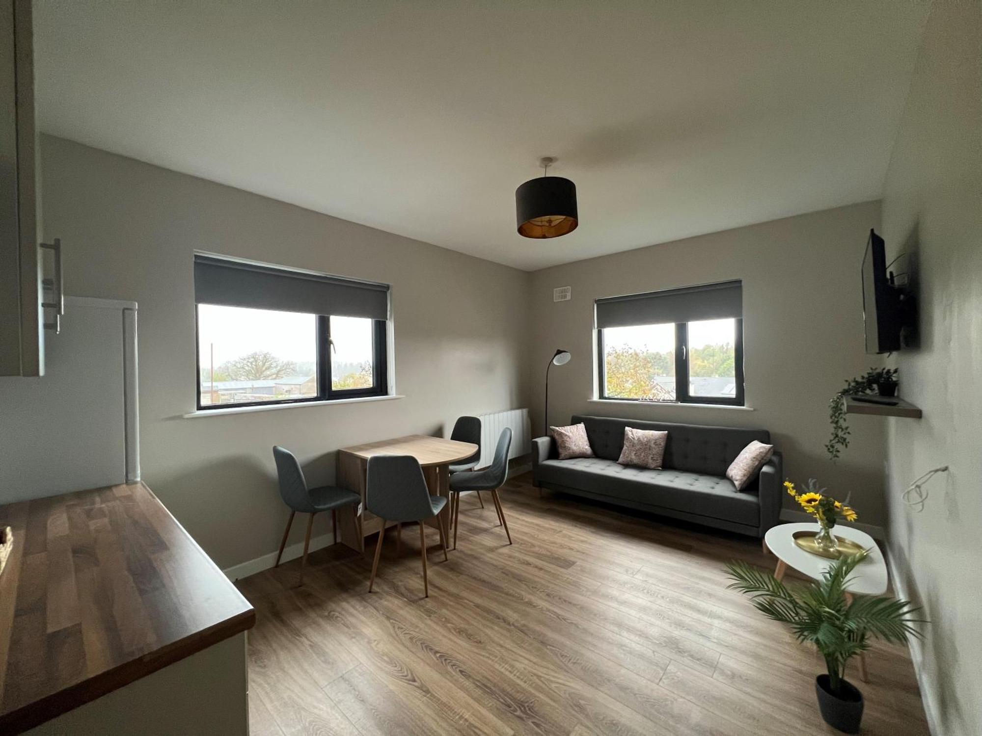 Top Of The Town No.5 Cootehill Exterior photo